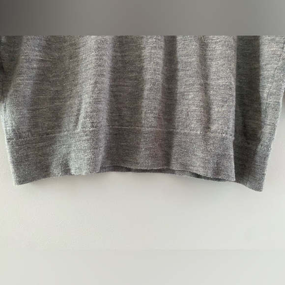 J. Crew Grey Sweater/ Size XL - Picture 5 of 7